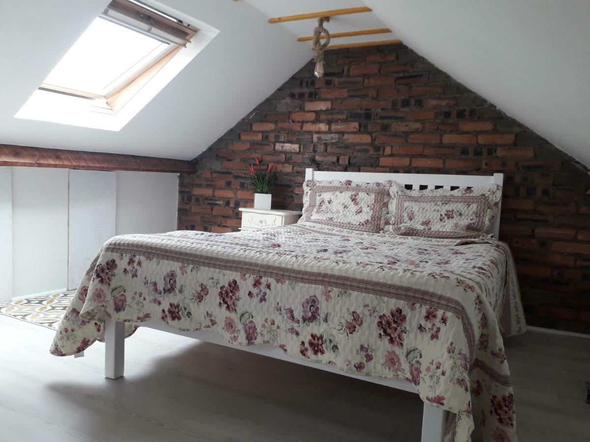 Vintage double bedroom Victoria 1 Dunfermline Extérieur photo